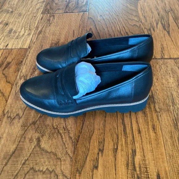 Vionic Cheryl II Black Leather Loafer Shoe Women Size 9 Medium - Picture 3 of 7